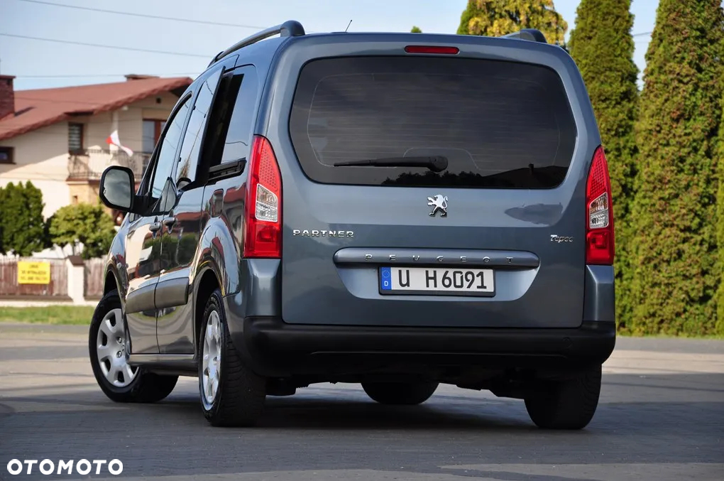 Peugeot Partner Tepee 90 Family - 23