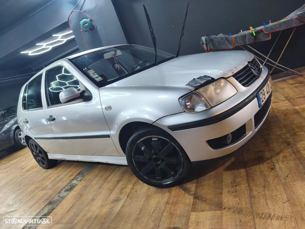 VW Polo 1.4 TDi Confortline ABS+AC - 2