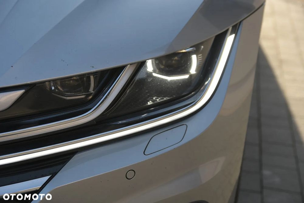 Volkswagen Arteon 2.0 TSI 4Motion R-Line DSG - 15