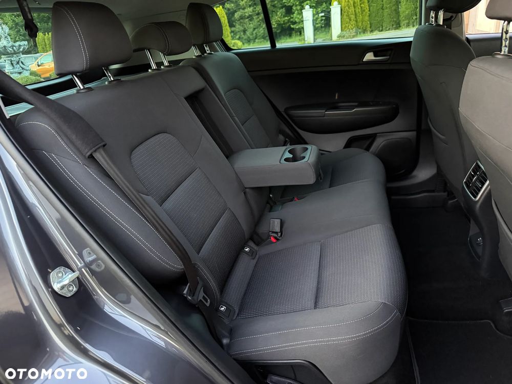 Kia Sportage 1.6 GDI L 2WD - 23