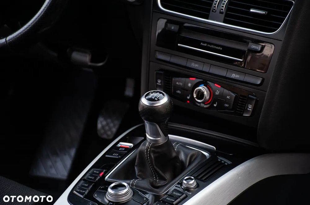 Audi A4 Limousine - 30