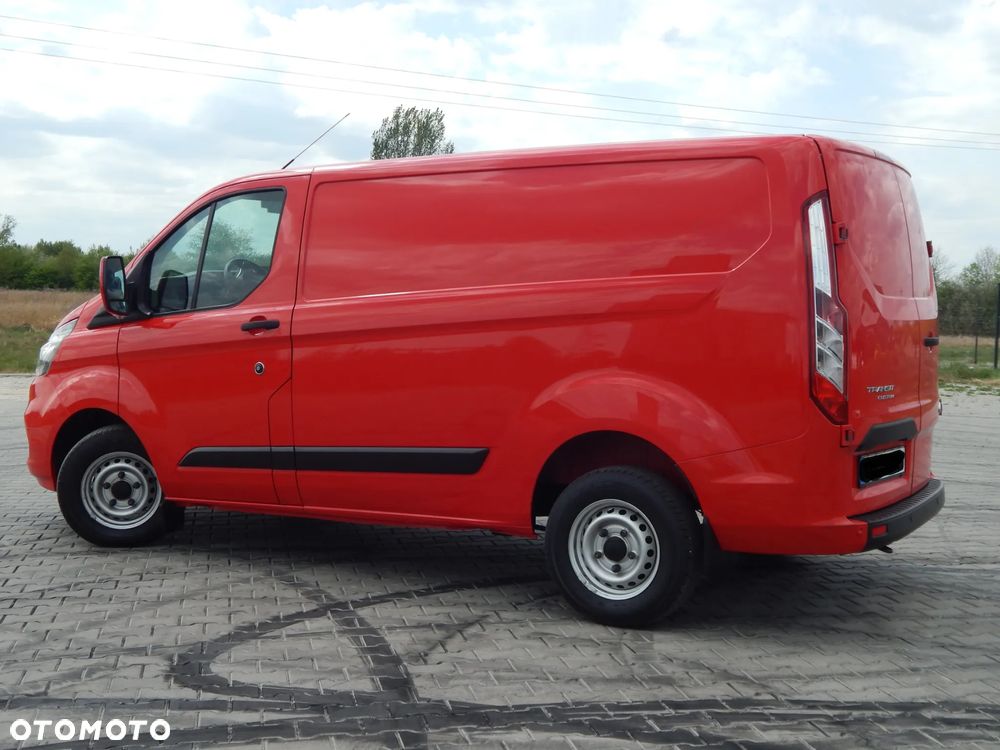 Ford Custom Transit - 4