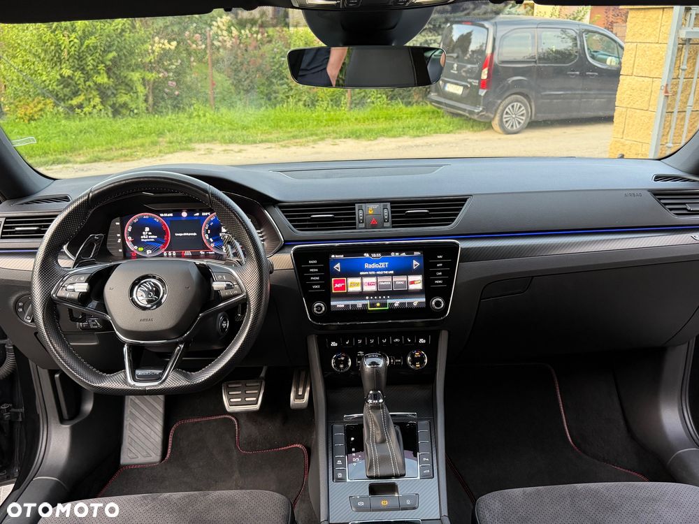 Skoda Superb 2.0 TDI SCR Sportline DSG - 14