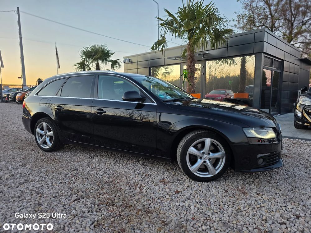 Audi A4 Avant - 10
