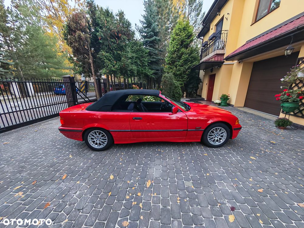 BMW 3 Series 1995 photo 3
