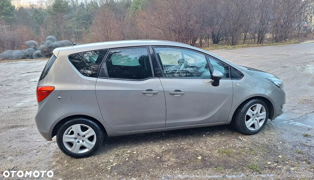 Opel Meriva - 2