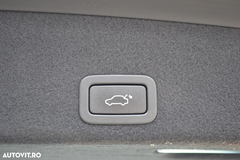 Volvo XC 60 D4 AWD Geartronic Summum - 28