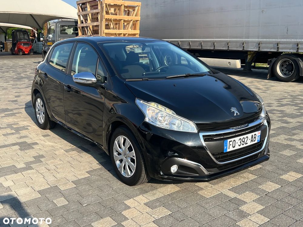 Peugeot 208 1.2 VTi Style - 4