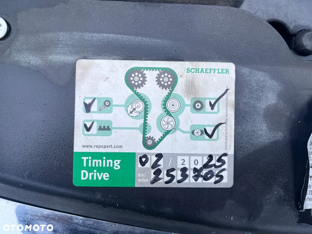 Opel Astra 1.9 CDTI - 13