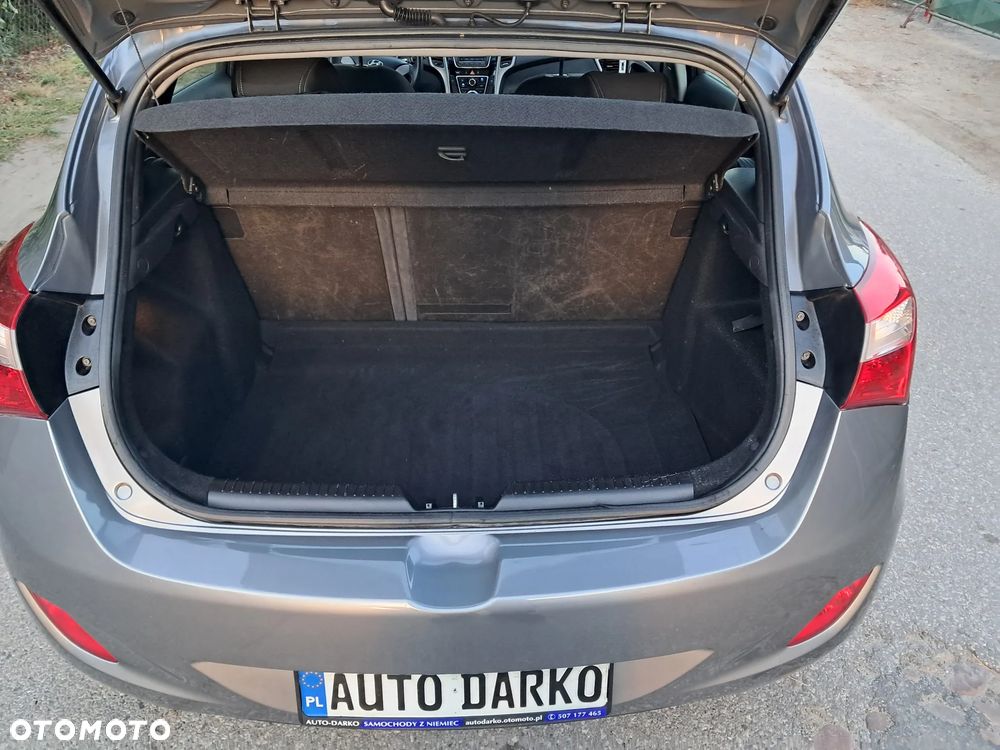 Hyundai i30 1.4 Trend - 8