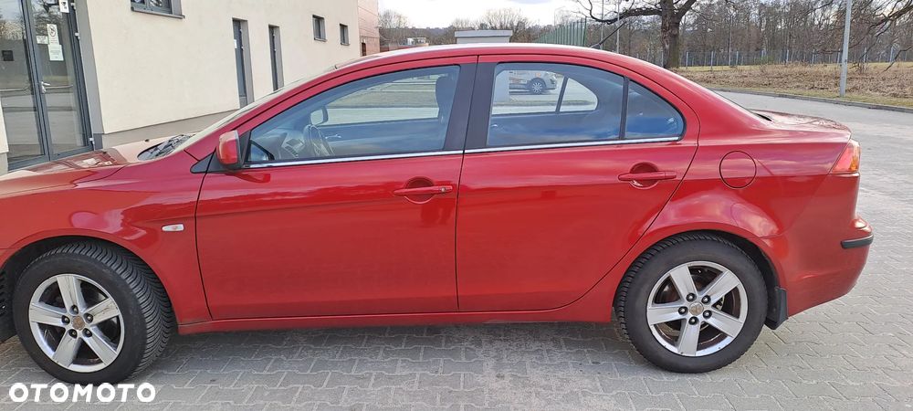 Mitsubishi Lancer 1.8 Inform - 4