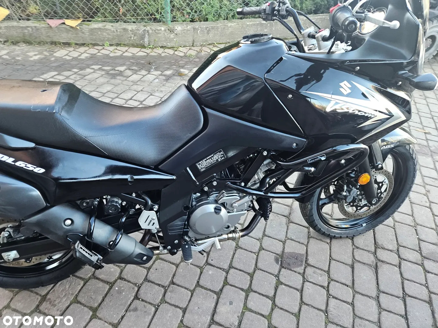 Suzuki DL - 4