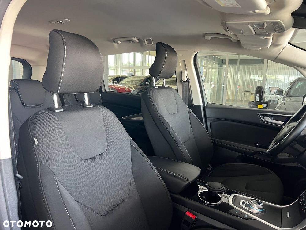 Ford S-Max 2.0 EcoBlue Titanium - 39