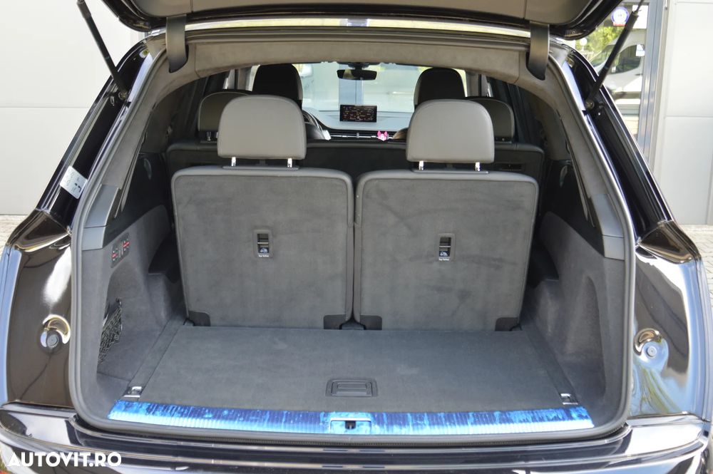 Audi Q7 3.0 TDI Quattro Tiptronic - 37