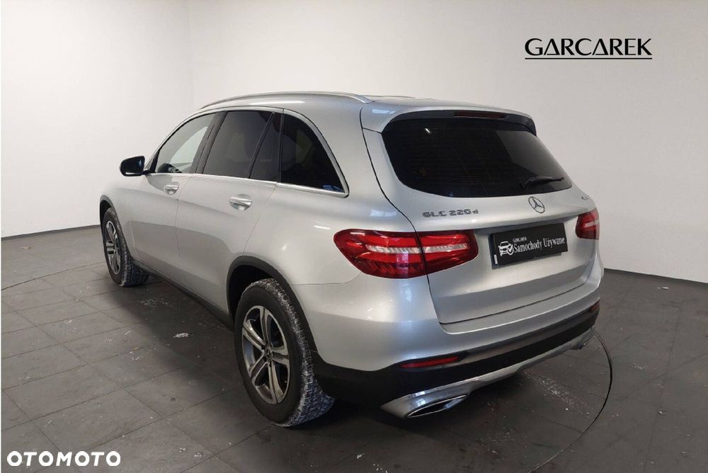 Mercedes-Benz GLC 220 d 4-Matic - 4