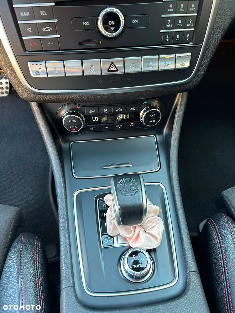 Mercedes-Benz CLA - 14