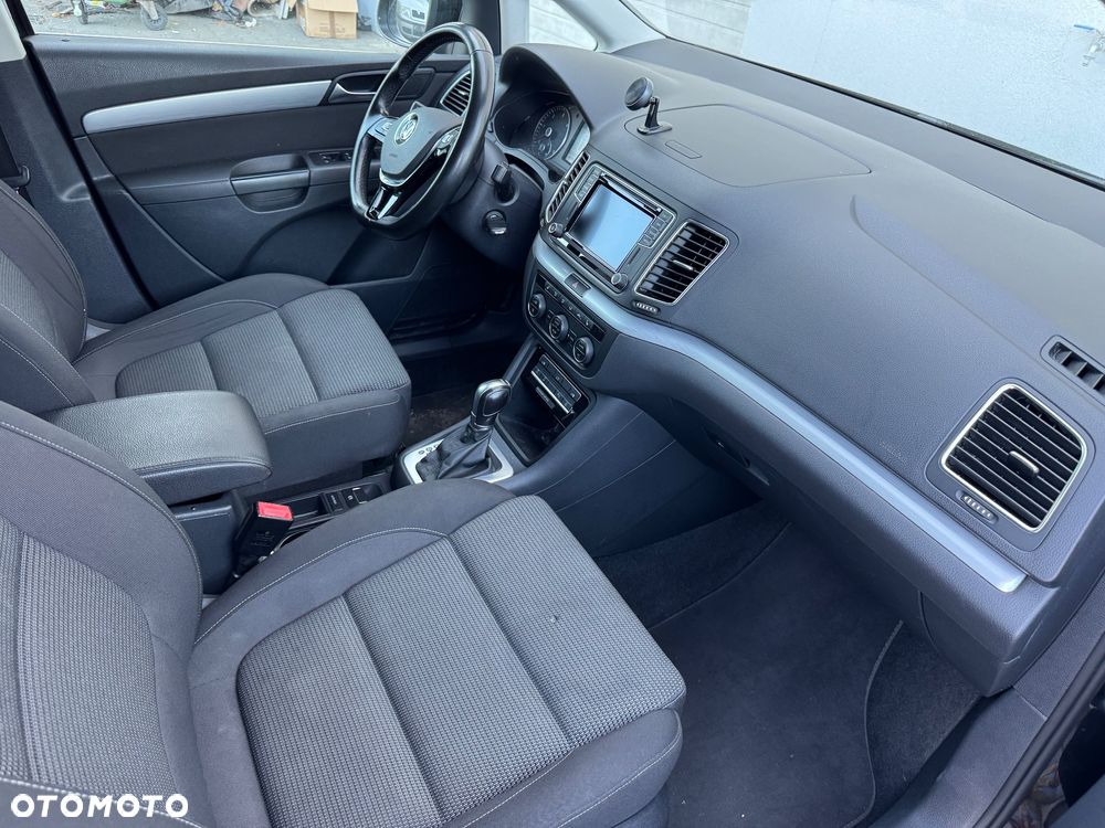 Volkswagen Sharan 2.0 TDI DSG (BlueMotion Technology) Highline - 15