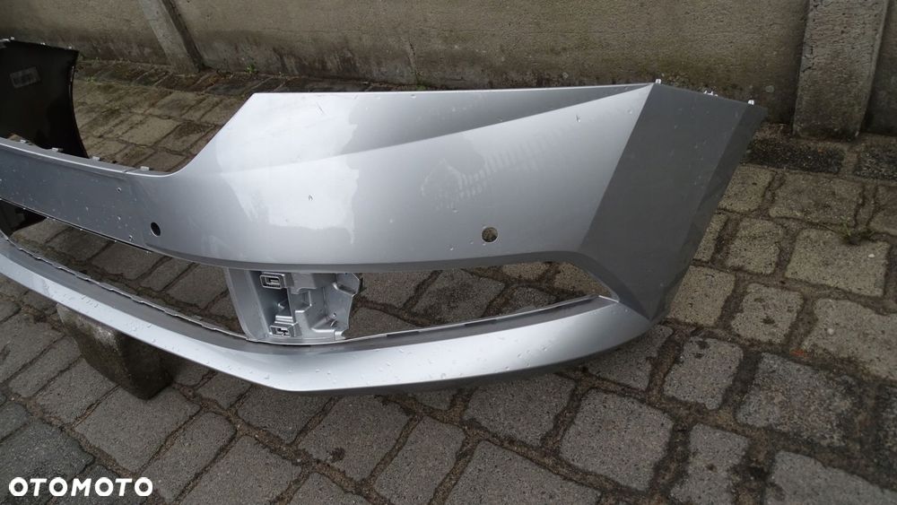 SKODA FABIA III 6V0 LIFT - zderzak przedni - 3