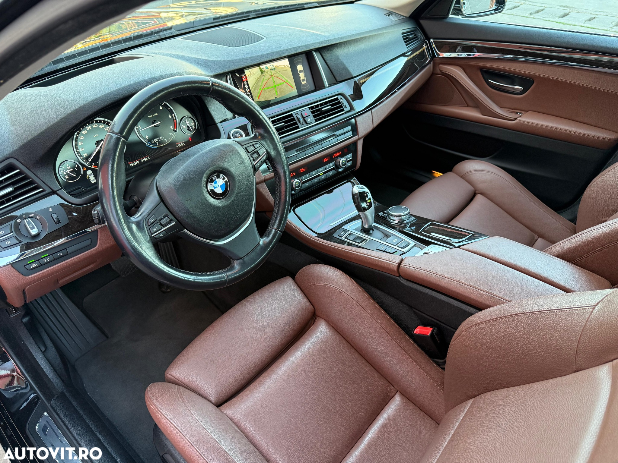 BMW Seria 5 520d xDrive AT - 6
