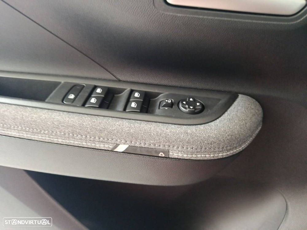 Opel Frontera 54 kWh GS - 13