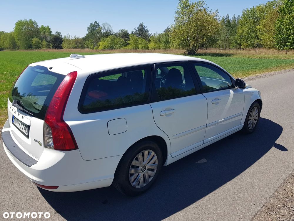 Volvo V50 D2 - 5