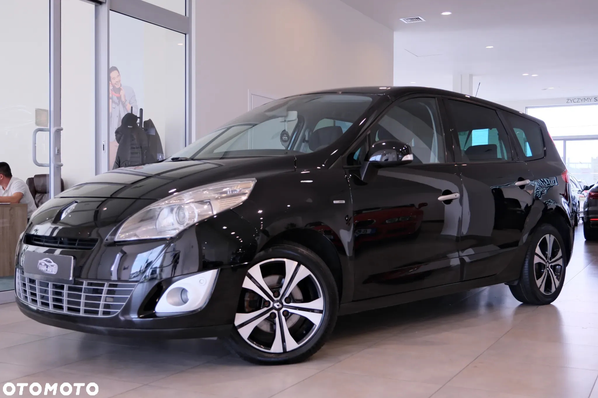 Renault Scenic 2.0 16V 140 CVT Bose Edition - 16