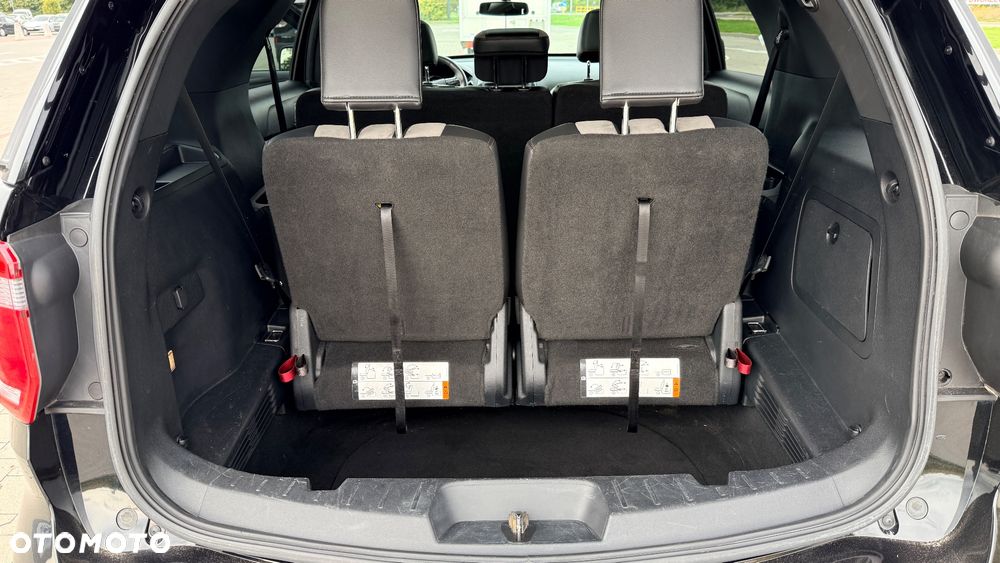 Ford Explorer - 23