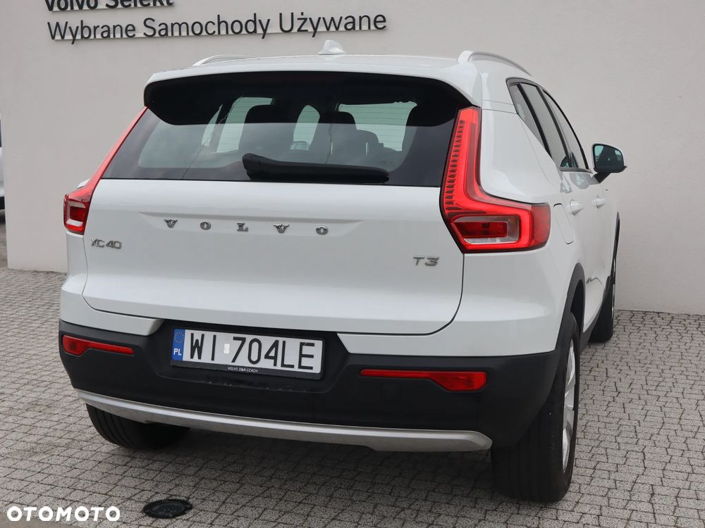 Volvo XC 40 T3 Momentum - 5