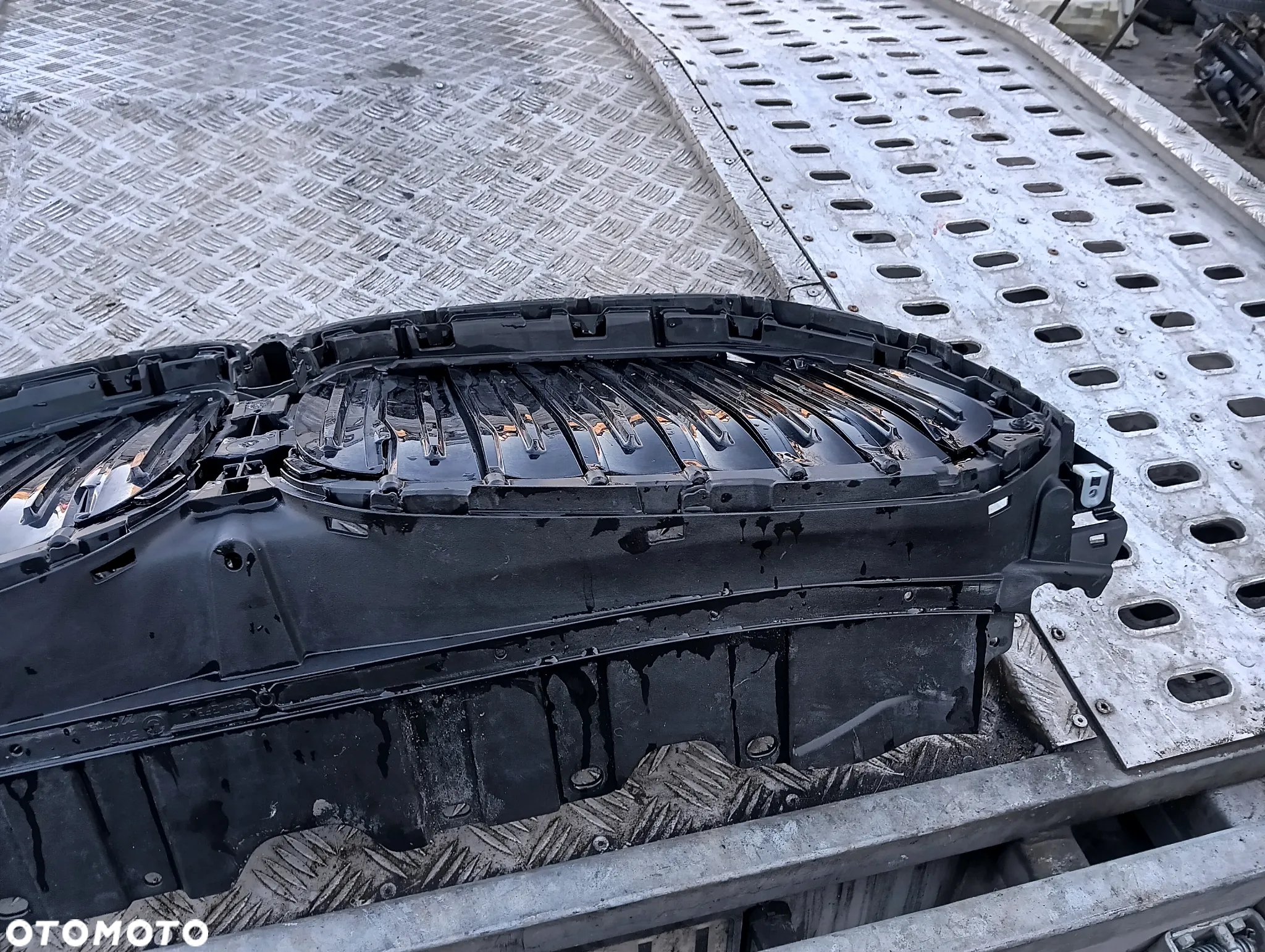 bmw x6 g06 x7 g07 roleta wlot powietrza atrapa zaluzja silniczek 226775-10 226775 - 12