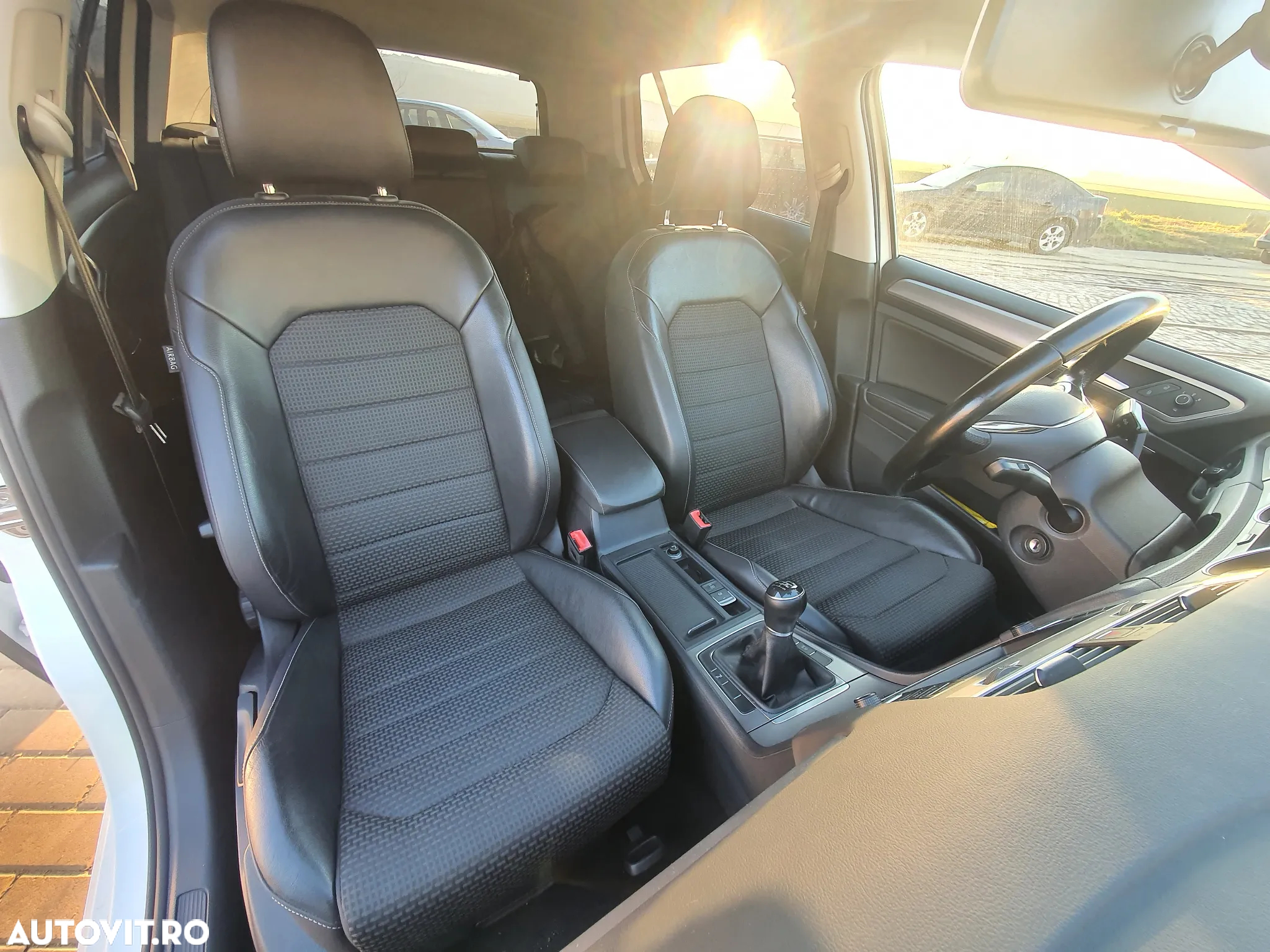 Volkswagen Golf 1.4 TSI BlueMotion Technology Comfortline - 6