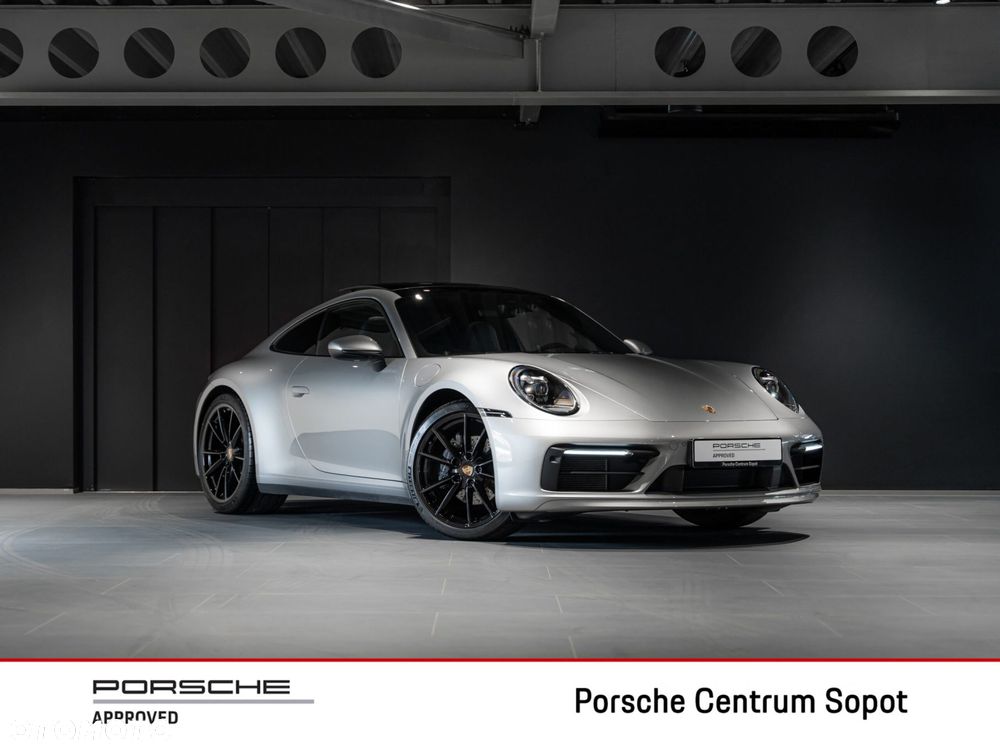 Porsche 911 Carrera - 7