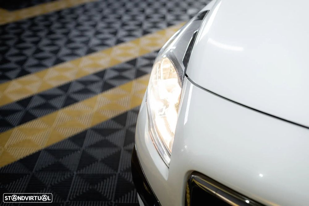 Peugeot 3008 1.6 e-HDi Allure 2-Tronic - 15