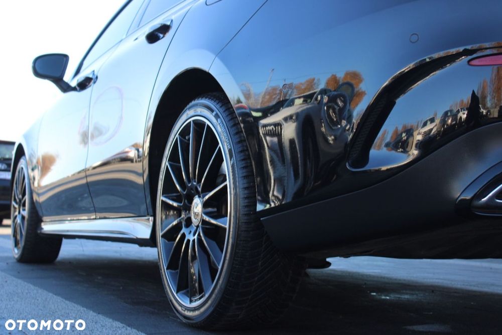 Mercedes-Benz CLA - 21