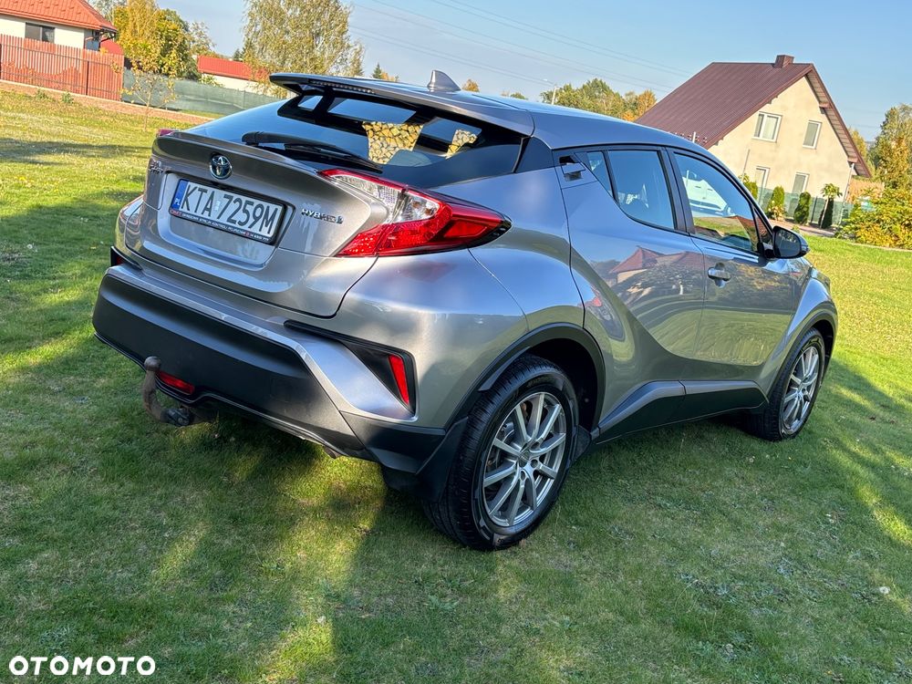 Toyota C-Hr 2018 photo 4