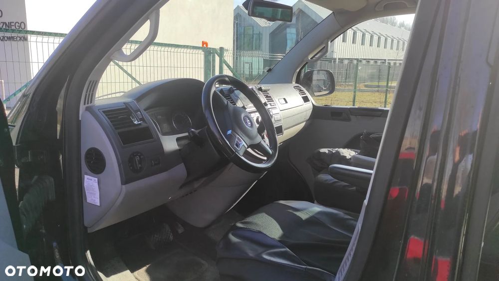 Volkswagen Transporter - 13