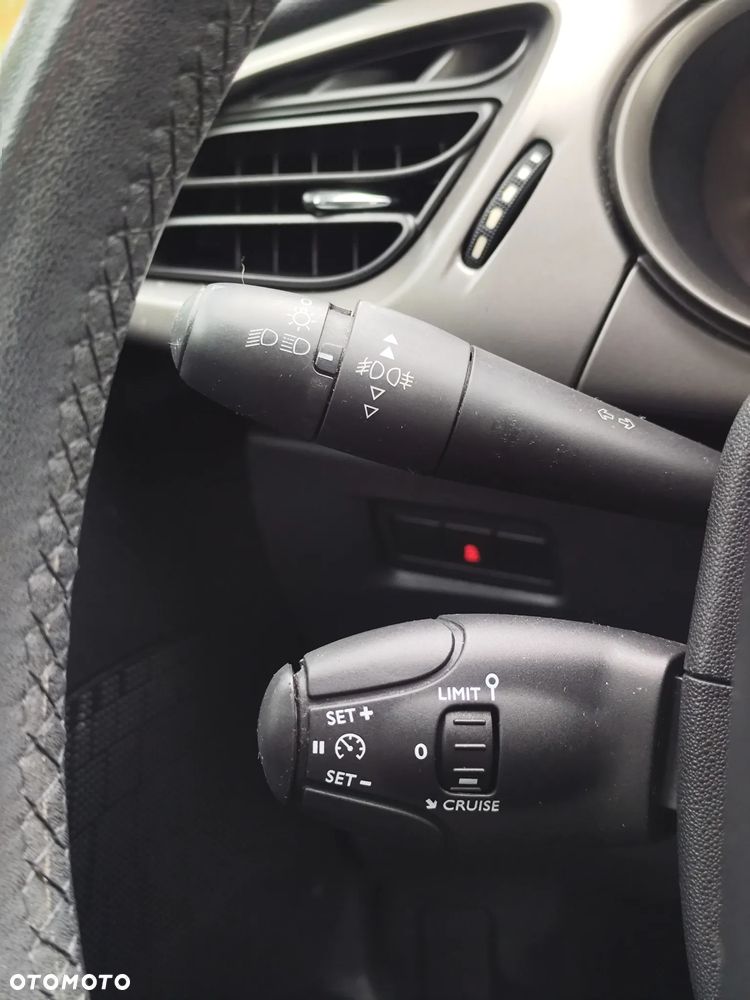 Citroën C3 Pure Tech (VTi) 82 Exclusive - 20