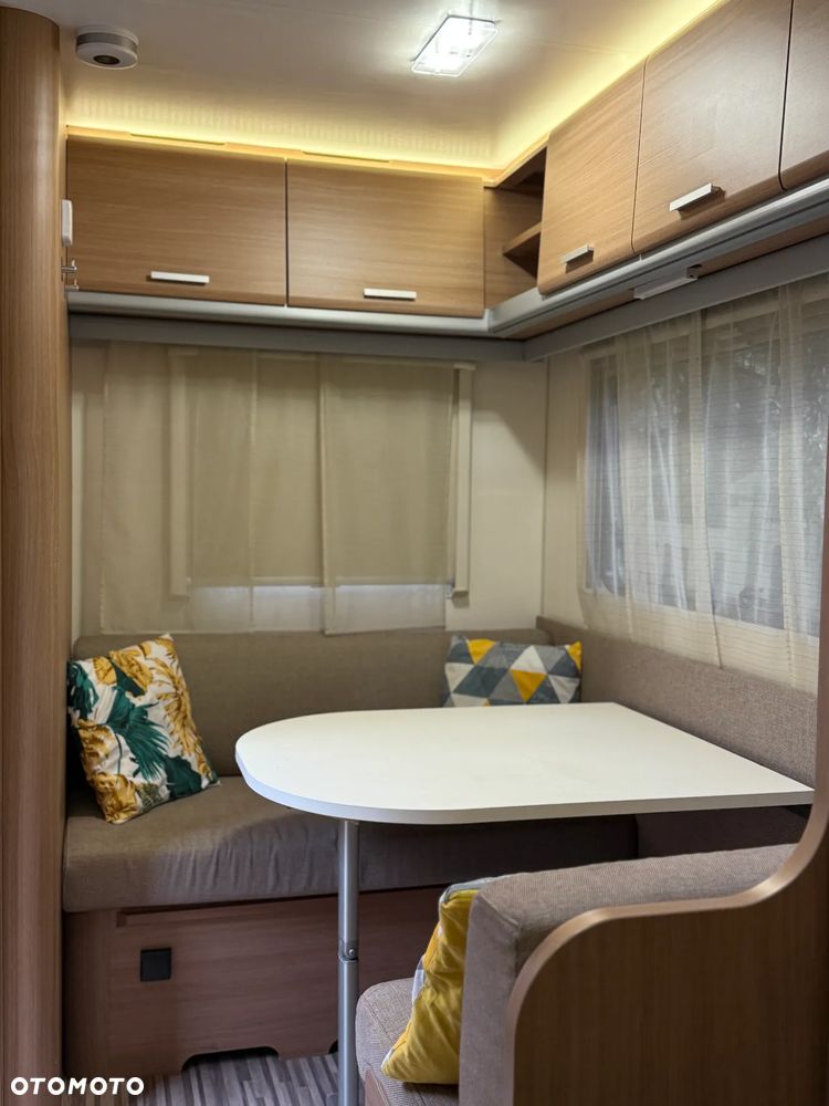 Adria Aviva 390PS - 8