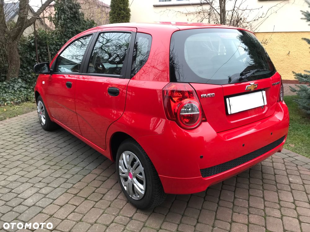 Chevrolet Aveo 1.2 16V Base - 12