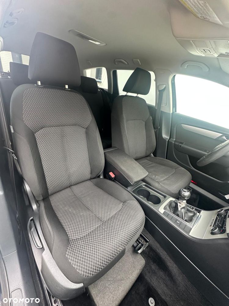 Volkswagen Passat Variant 2.0 TDI BlueMotion Technology Comfortline - 25