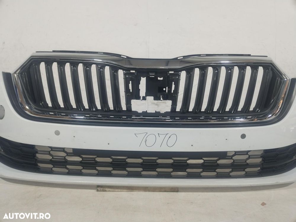 Bara fata Skoda Octavia 4, 2020, 2021, 2022, 2023, 2024, cod origine OE 5E3807221. - 4