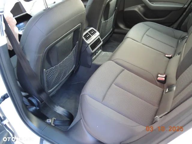 Audi A6 Avant 40 TDI quattro S tronic advanced - 8