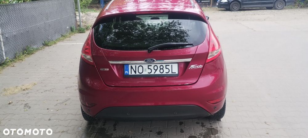 Ford Fiesta - 6