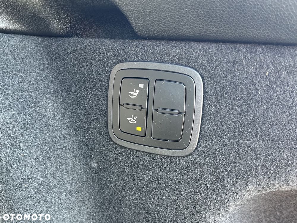 Porsche Macan Standard - 26