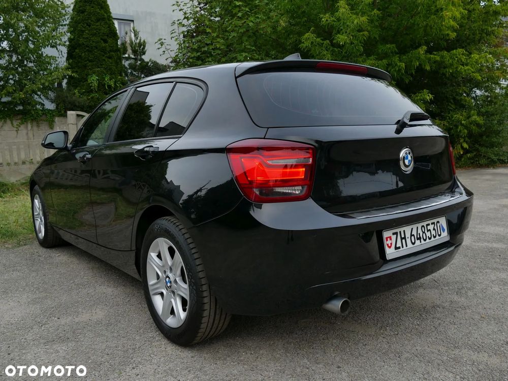 BMW Seria 1 118i Edition Sport - 24