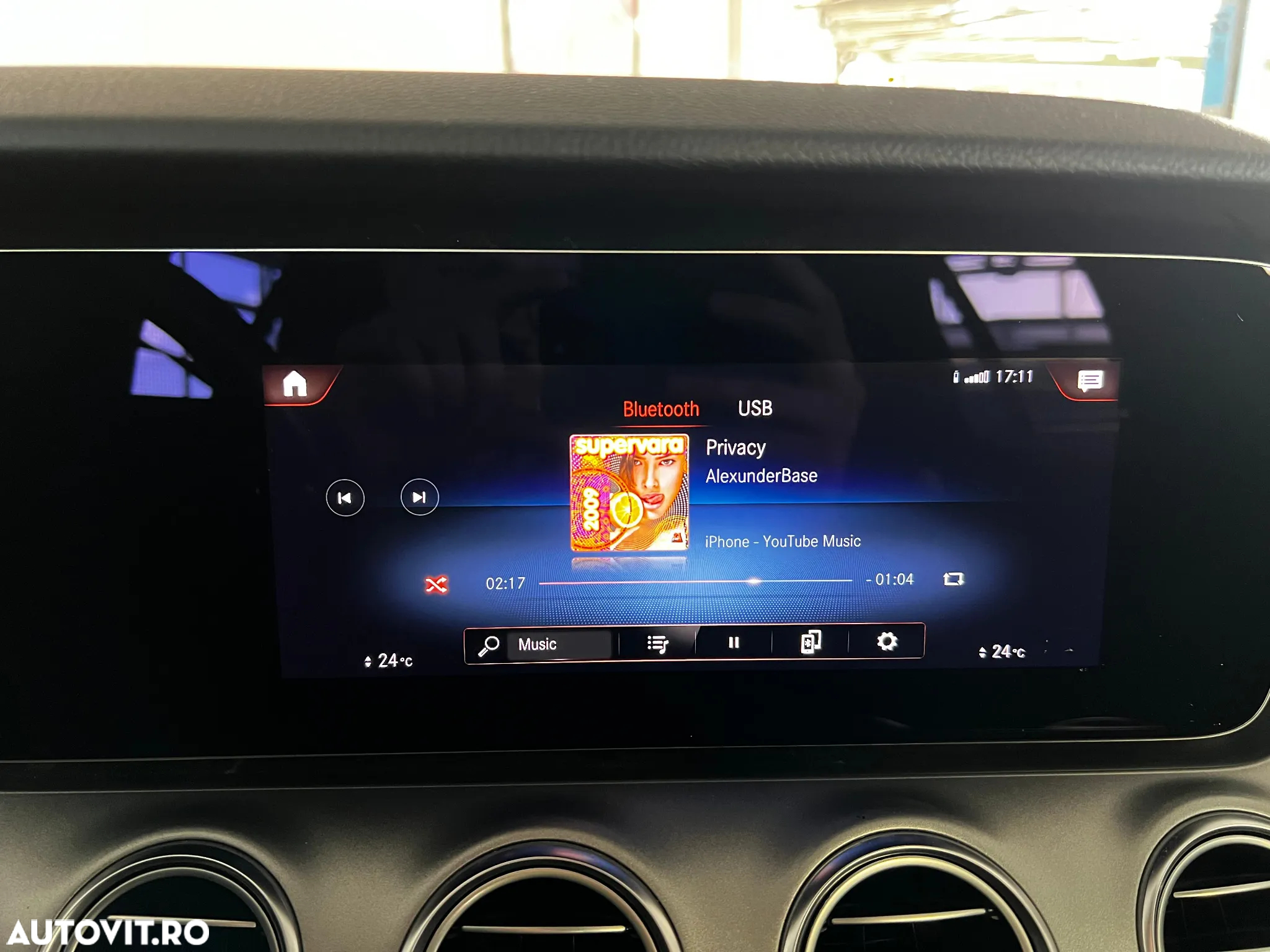 Mercedes-Benz E 220 d T 9G-TRONIC Avantgarde - 19