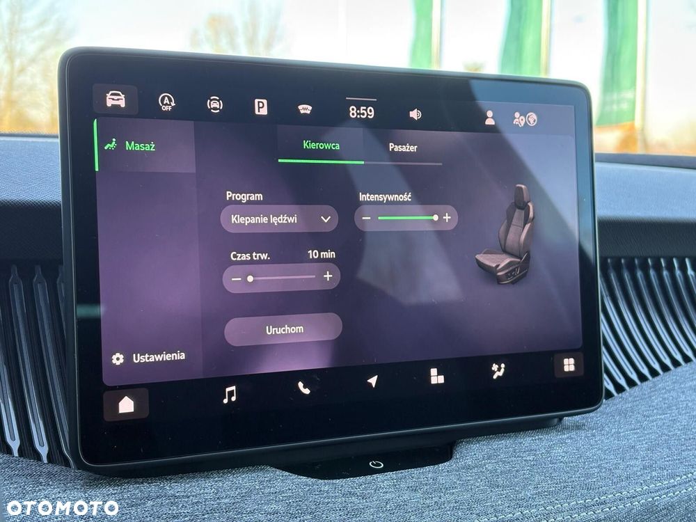 Skoda Superb 2.0 TDI SCR Selection DSG - 20