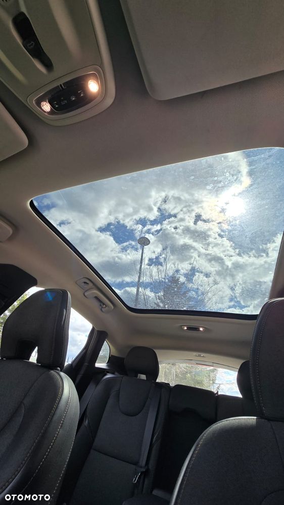 Volvo V40 Cross Country D2 Geartronic Ocean Race - 10