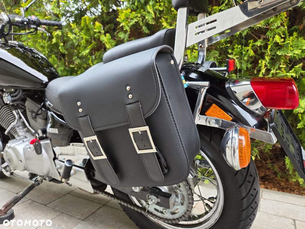 Yamaha XV - 28