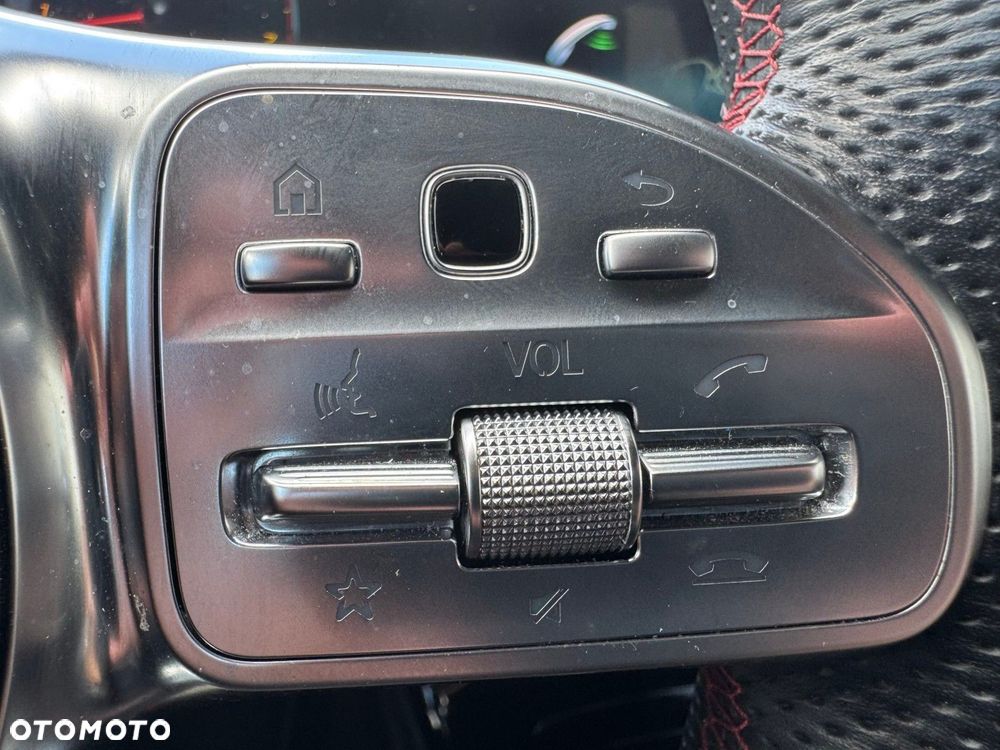 Mercedes-Benz CLA - 22