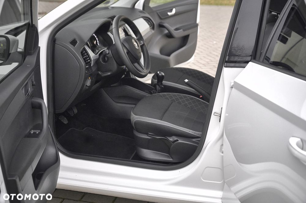 Skoda Fabia 1.0 TSI Ambition - 28